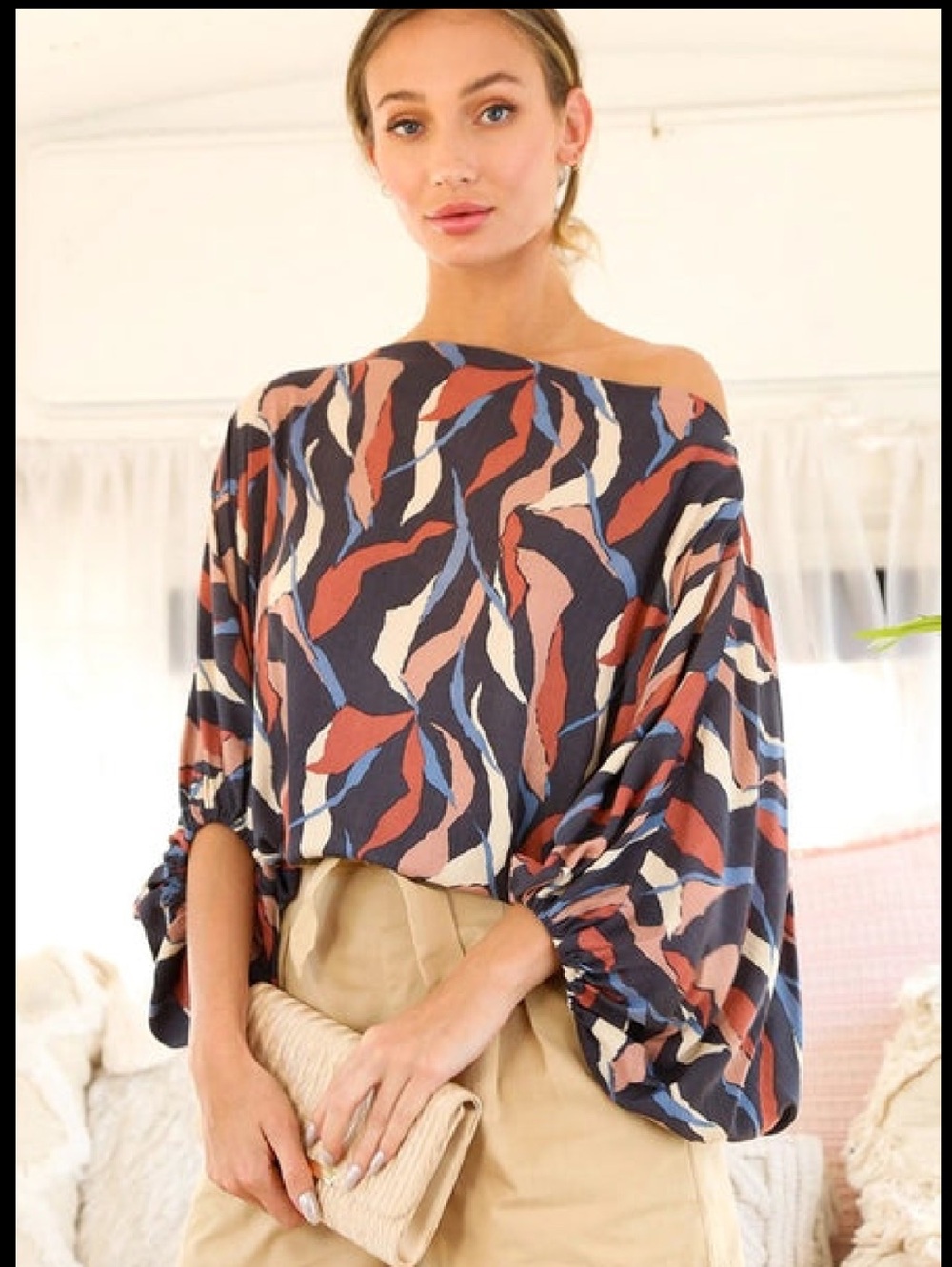 Vine & Love Off-Shoulder Multi-Color Abstract Boho Leaf Blouse ♥️♥️